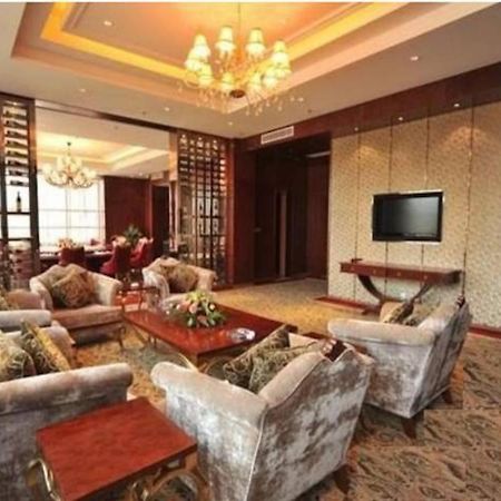 S&N Dalian Hotel ภายนอก รูปภาพ