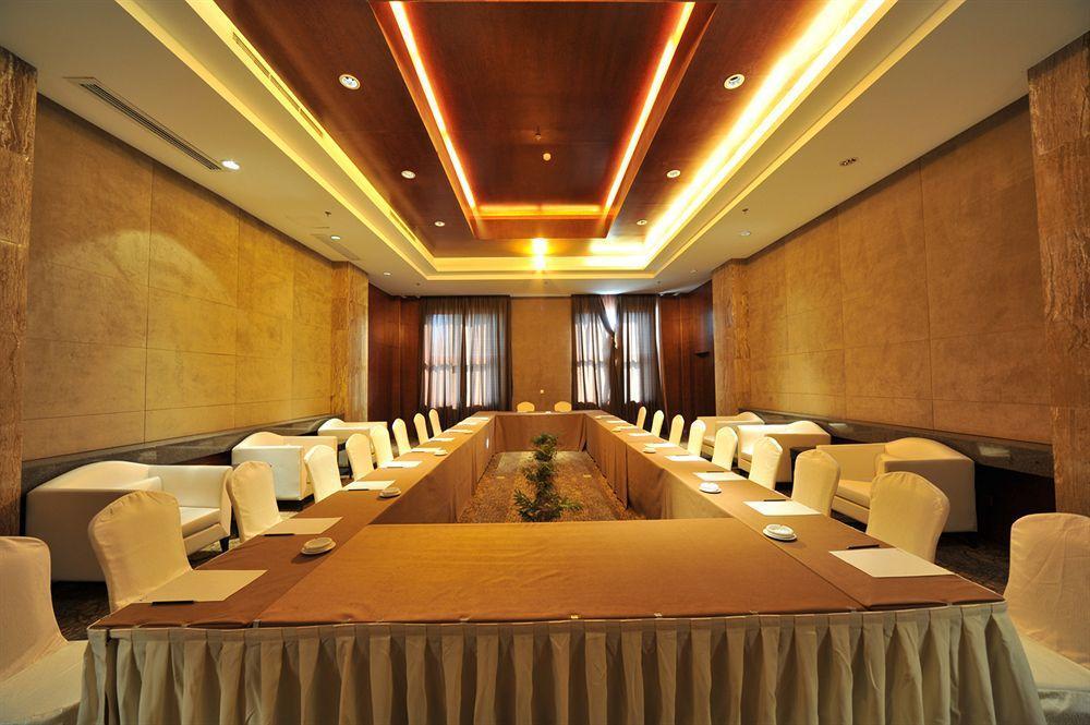 S&N Dalian Hotel ภายนอก รูปภาพ