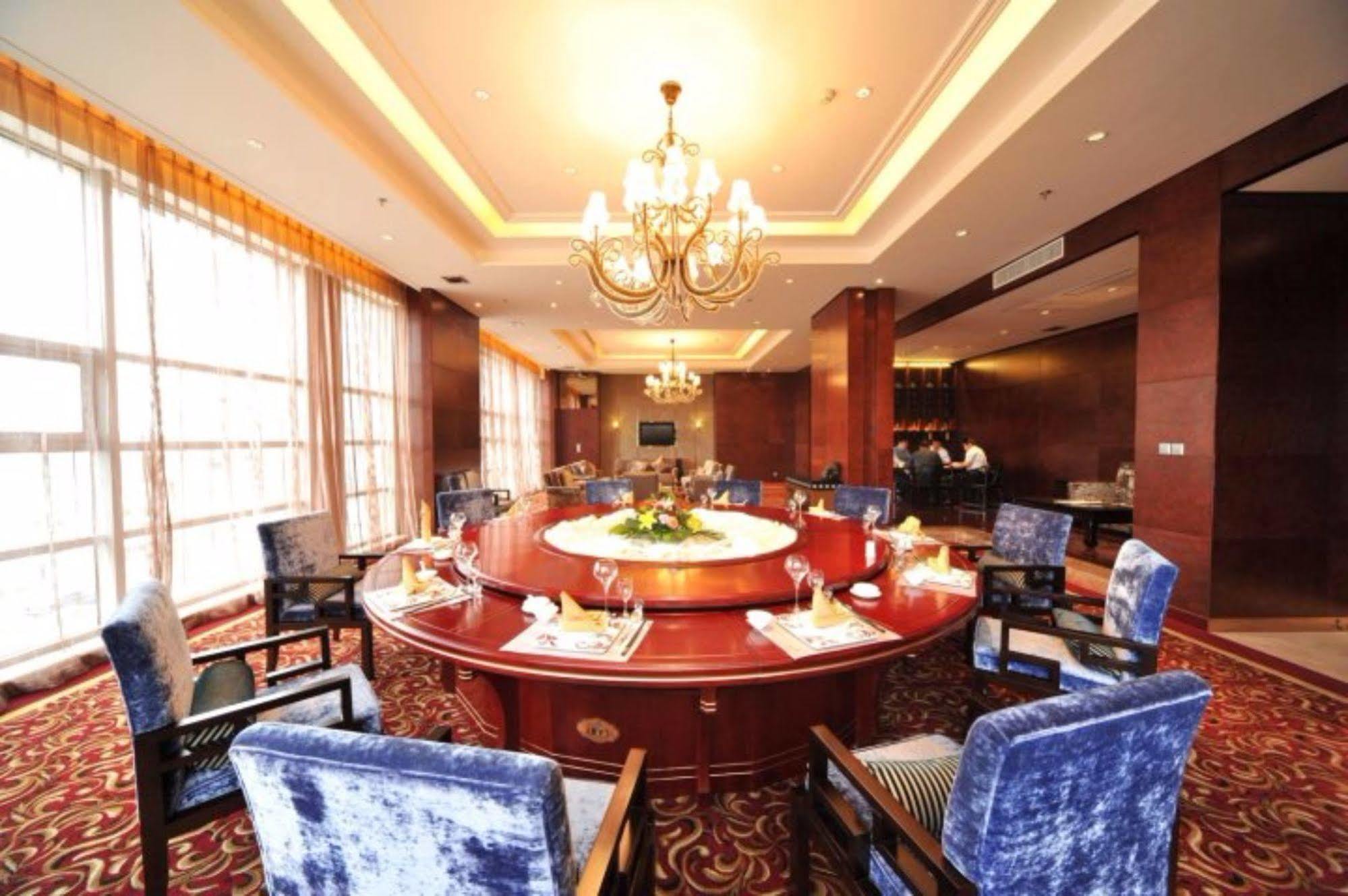 S&N Dalian Hotel ภายนอก รูปภาพ