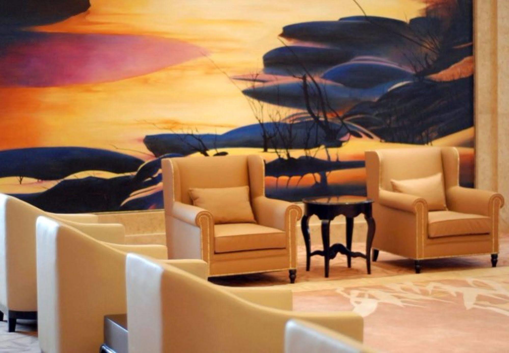 S&N Dalian Hotel ภายนอก รูปภาพ
