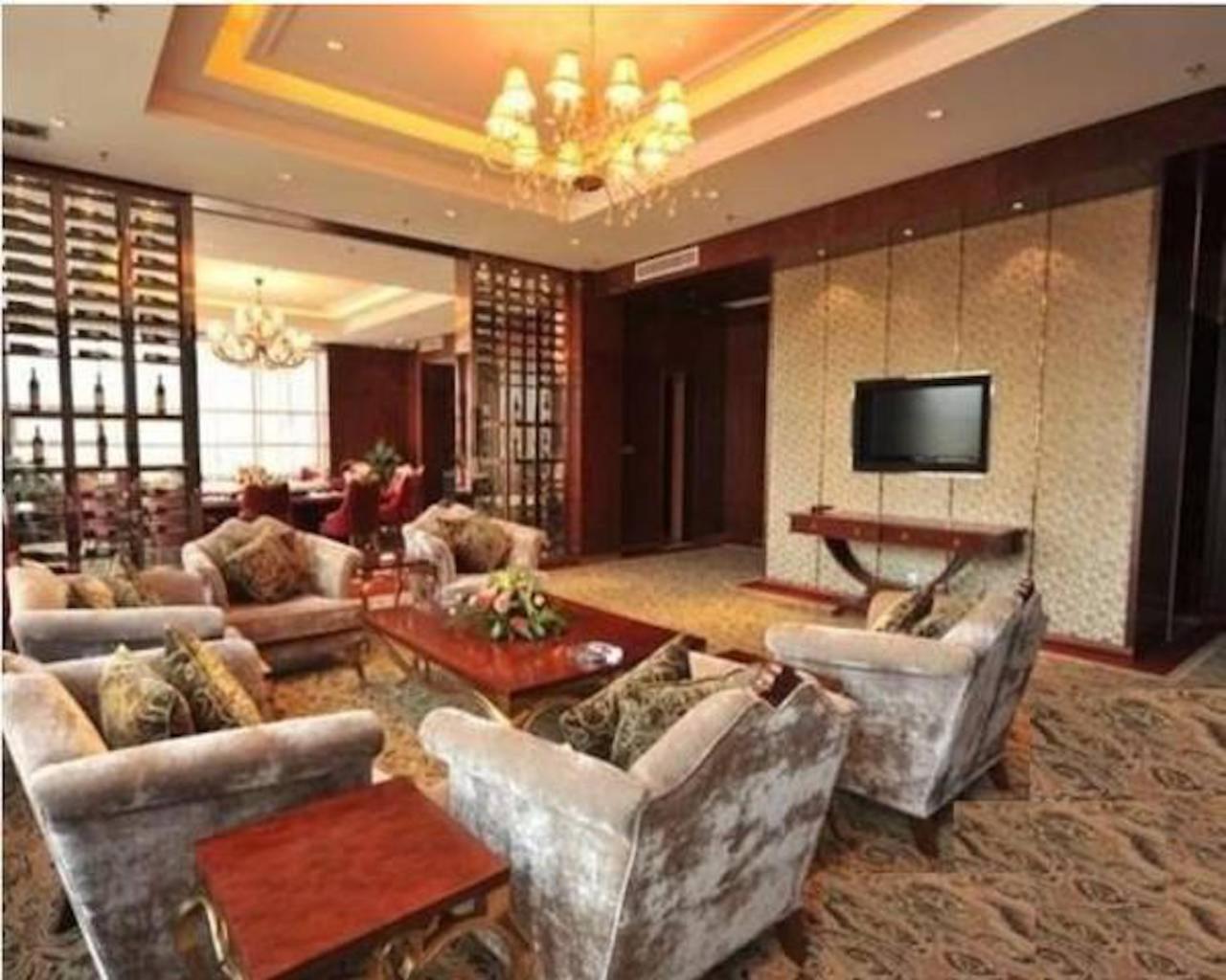 S&N Dalian Hotel ภายนอก รูปภาพ